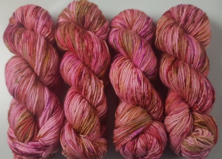 Singel & Stunning -  Konfetti Rosa