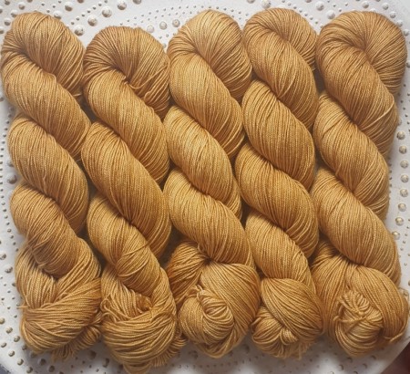 MSC SILKY 4PLY - Golden